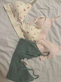 Ribbed Seamless Bra