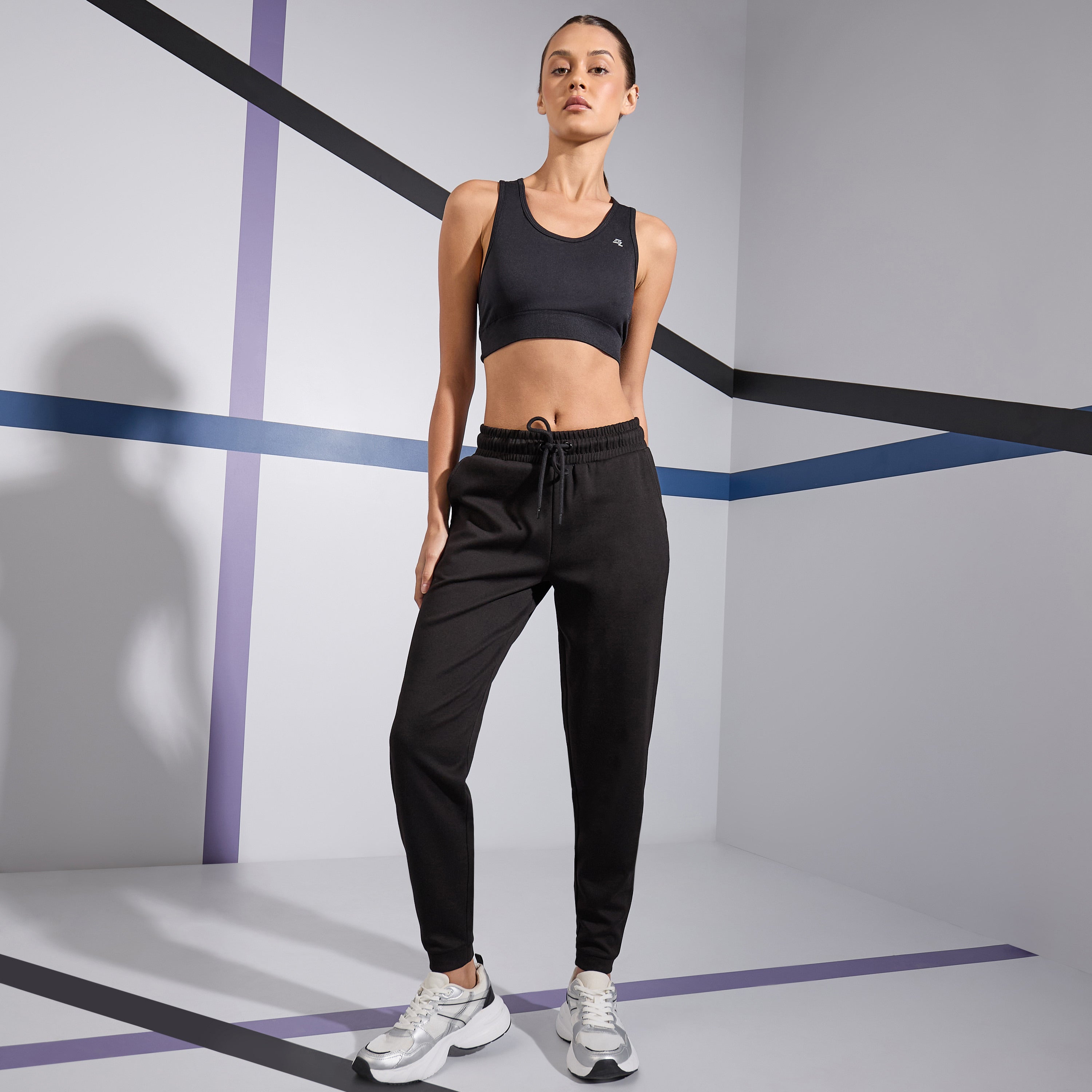 Printed Scoop Neck Sports Bra with Racerback