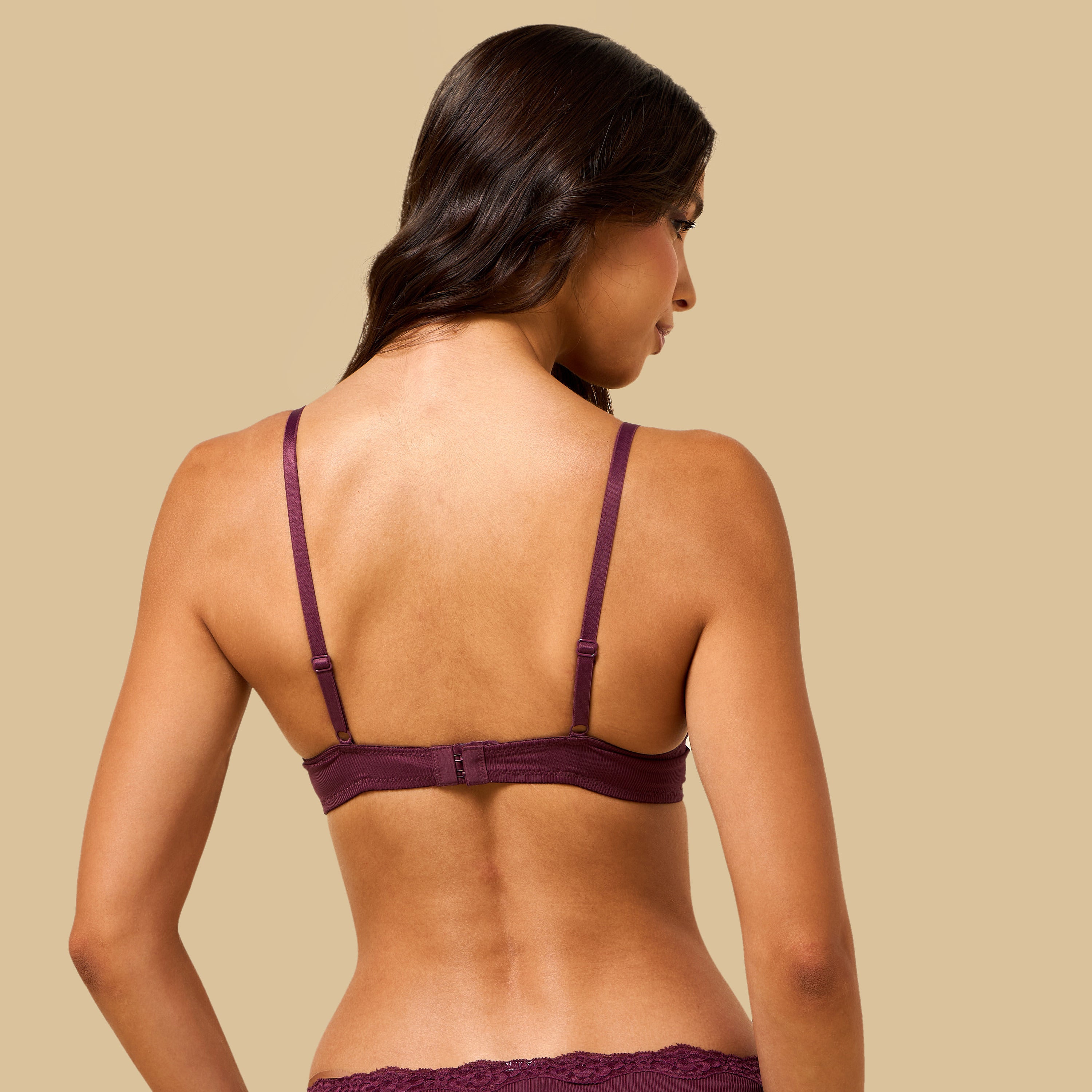 Ribbed Plunge Bra