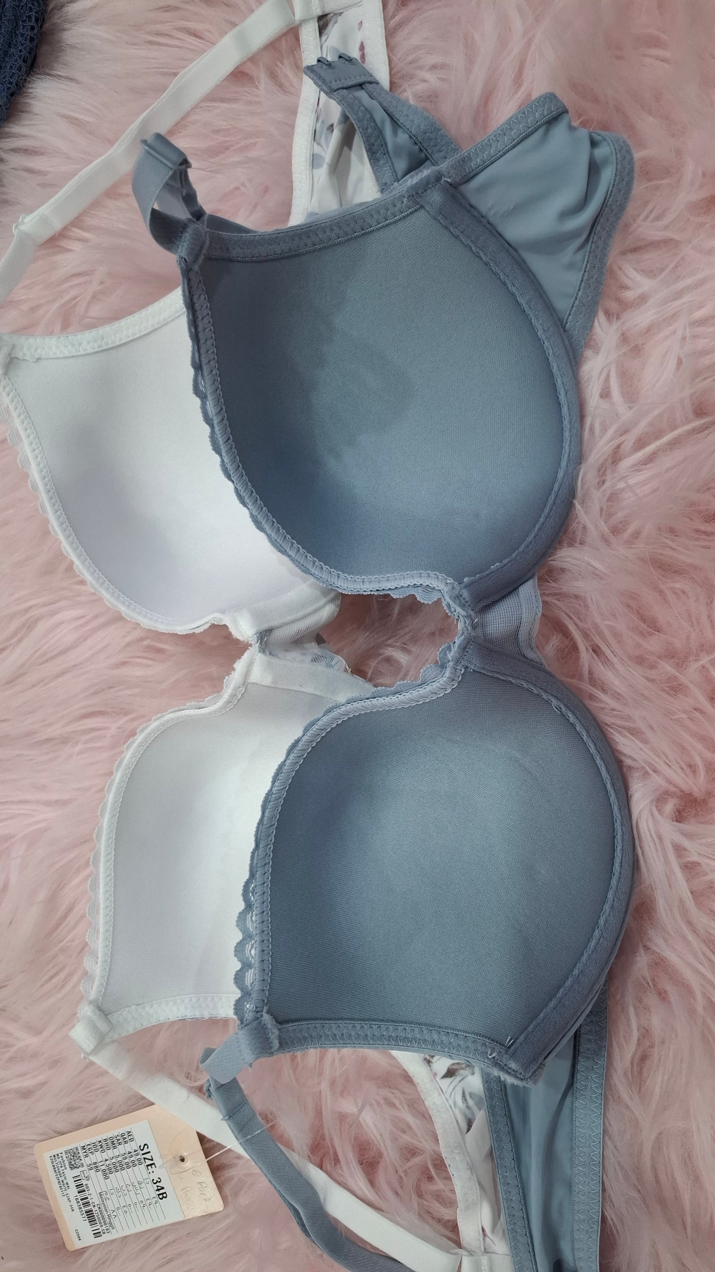 Pack of 2 - Lace Trim Padded Plunge Bra