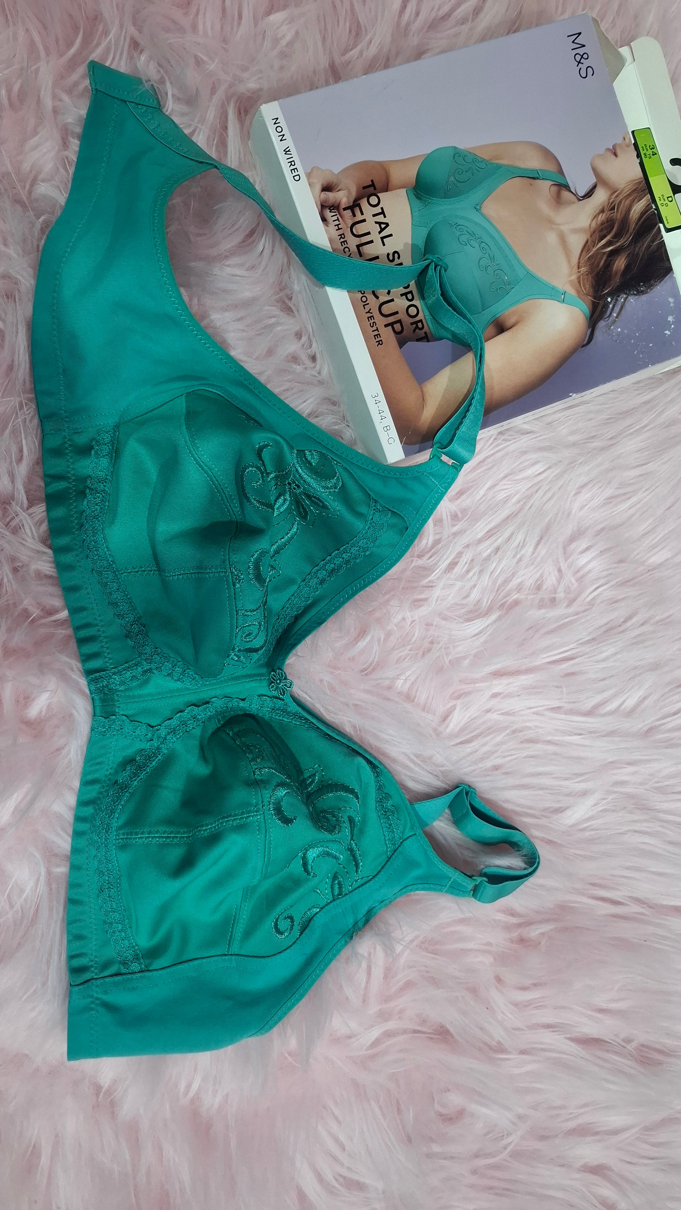 M&S Total Support Embroidered Full Cup